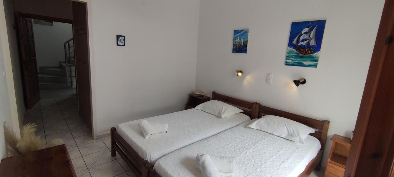 Kapetanos Rooms Naxos City Extérieur photo